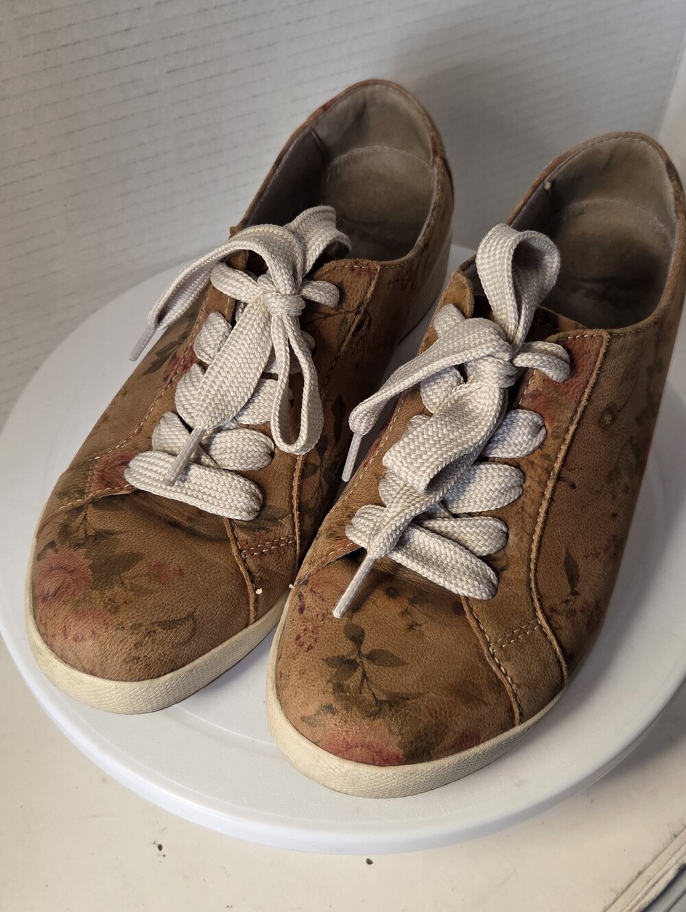 Dansko Orla Women's Tan Floral Painted Leather Oxford Shoes Size 37 Or 7